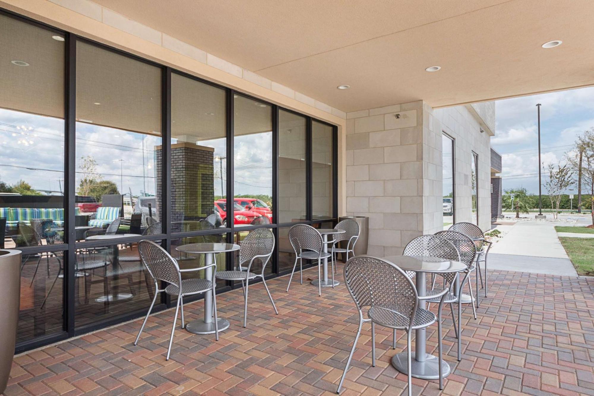 Home2 Suites By Hilton Dallas Grand Prairie Exterior photo